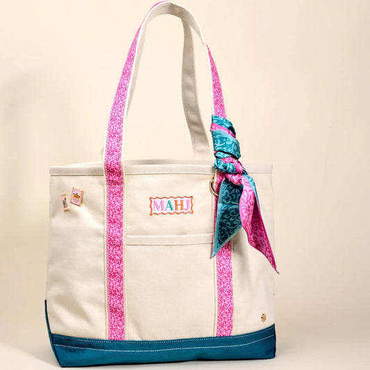 THE DARLING EFFECT CANVAS MAHJONG BAG W SCARF & PINS